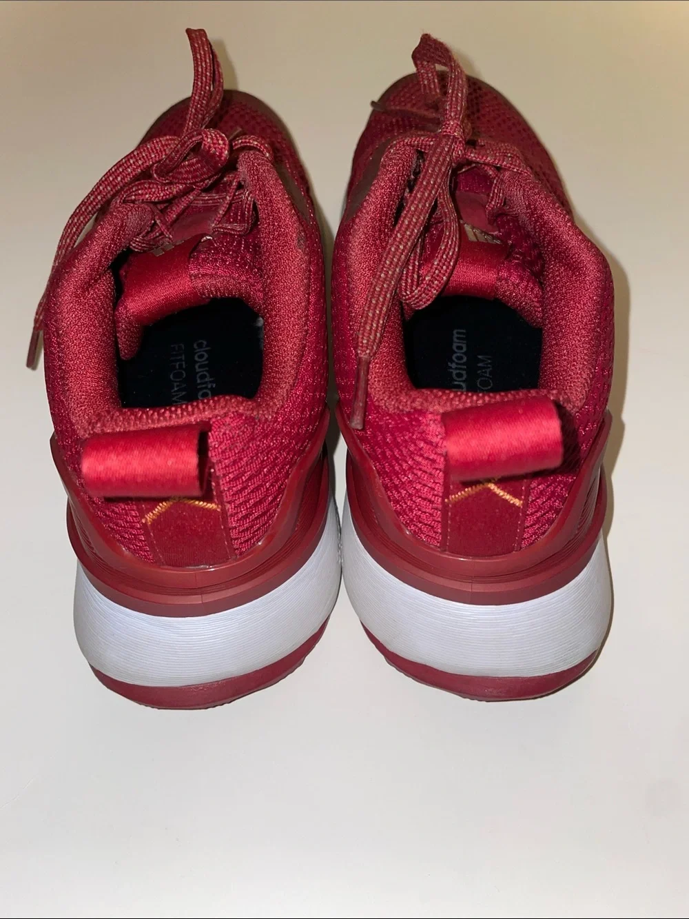 adidas Dark red with gold kids size 4 very good condition 🤩🤪15% off bundles - Picture 3 of 5